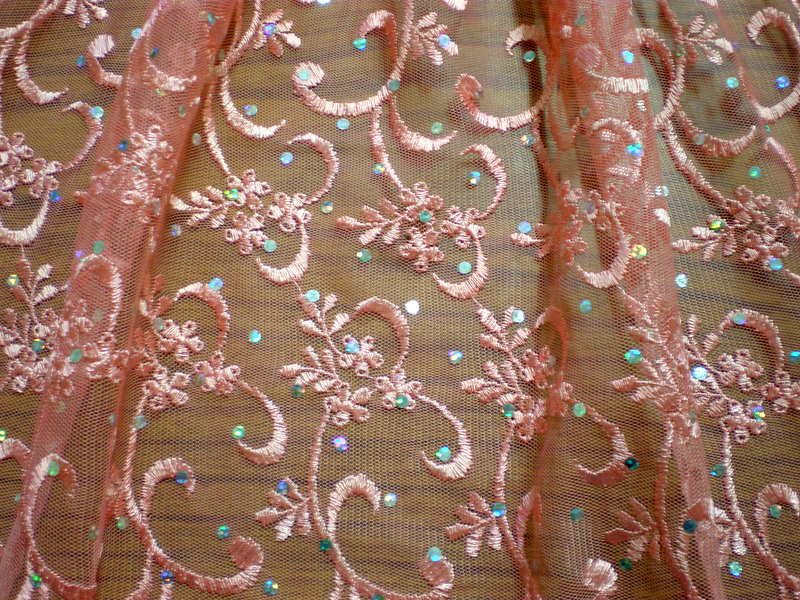 9.Sweet Potato Sequins Lace